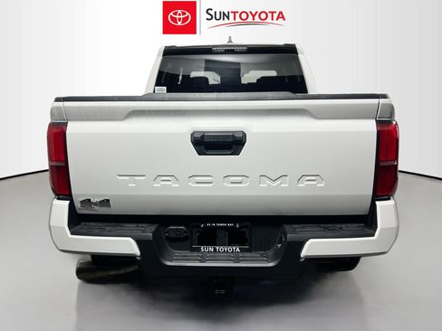 New 2025 Toyota Tacoma SR5 image 5