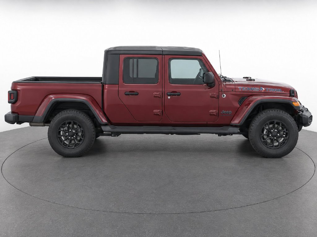 Used 2021 Jeep Gladiator Sport AWD/4WD image 8