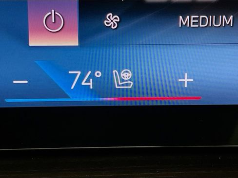 Used 2024 BMW X5 xDrive50e w/ Executive Package image 21