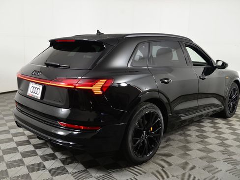 Used 2023 Audi e-tron Chronos w/ Chronos Package image 9