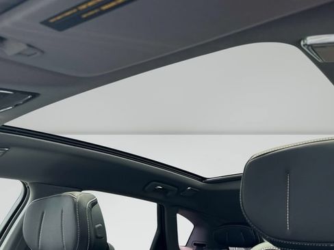 New 2026 Cadillac Optiq Sport 2 w/ LPO, Floor Liner Package AWD/4WD image 9