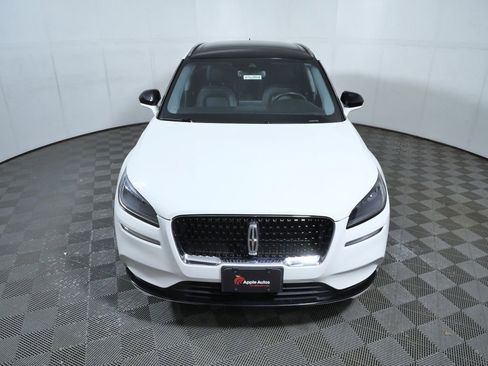 Certified 2022 Lincoln Corsair AWD w/ Premium Package image 3