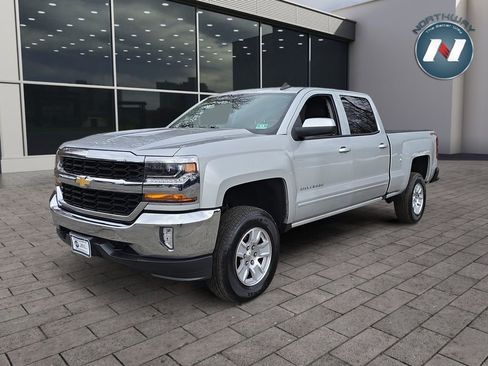 Used 2018 Chevrolet Silverado 1500 LT w/ All Star Edition AWD/4WD image 1
