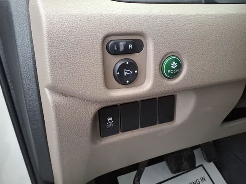 Used 2016 Honda Pilot EX-L image 24