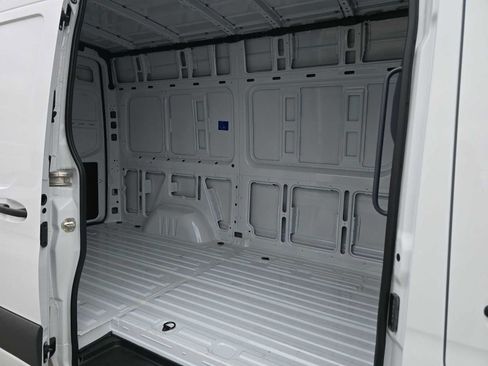 Used 2026 Mercedes-Benz Sprinter 2500 image 15