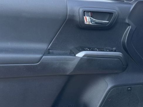 Used 2020 Toyota Tacoma TRD Sport w/ TRD Premium Sport Package image 27