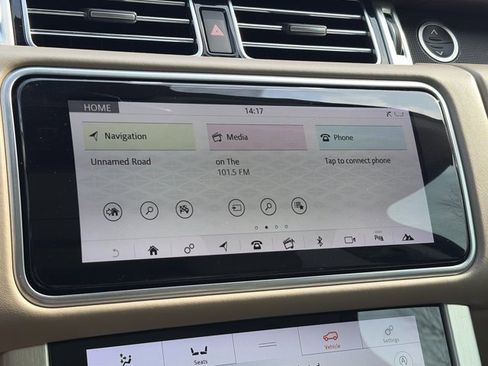 Used 2018 Land Rover Range Rover Long Wheelbase Supercharged image 30