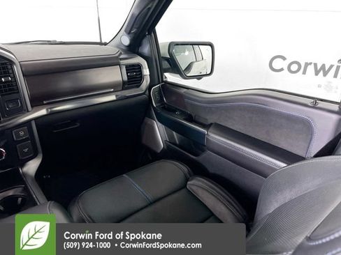 Used 2025 Ford F150 Platinum w/ FX4 Off-Road Package AWD/4WD image 32