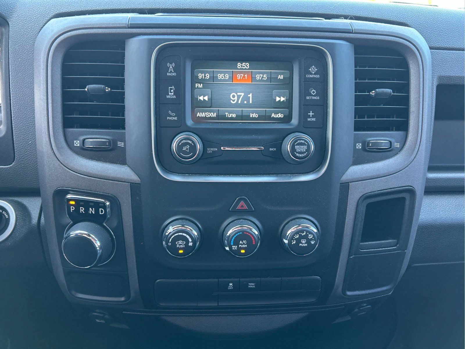 Certified 2019 RAM 1500 Express w/ Express Value Package RWD image 26