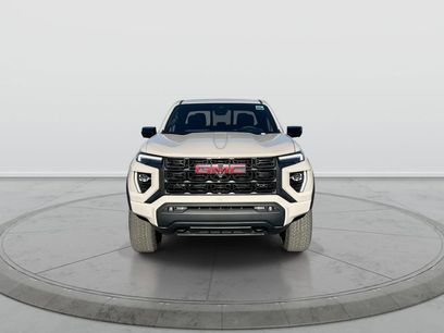 New 2026 GMC Canyon Elevation w/ Convenience Package