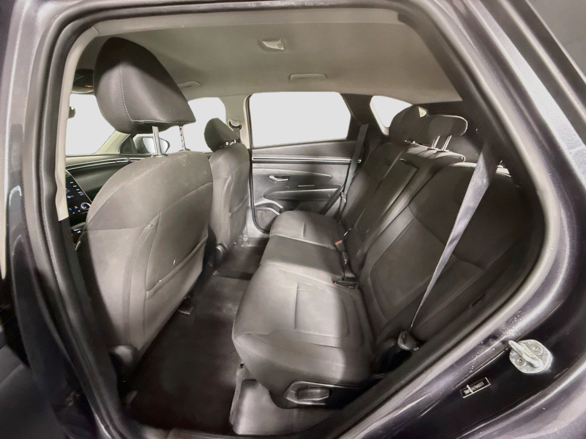 Used 2022 Hyundai Tucson SE FWD image 24