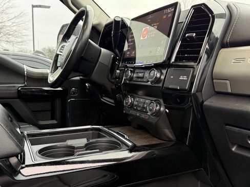 Used 2021 Ford F250 Lariat image 49
