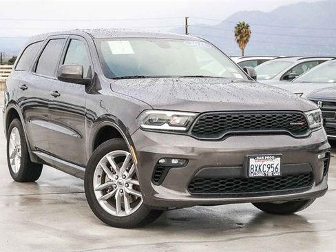 Used 2021 Dodge Durango GT image 2