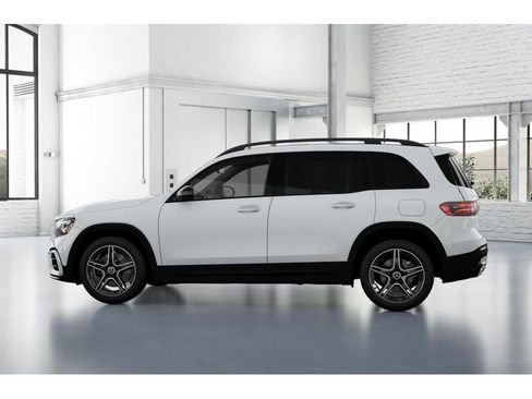 New 2026 Mercedes-Benz GLB 250 image 33