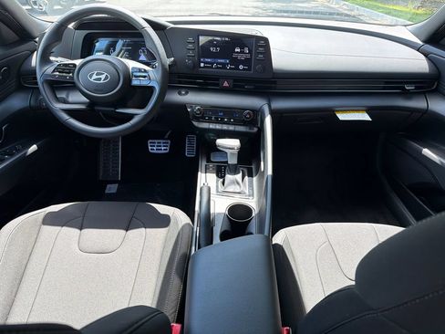 New 2026 Hyundai Elantra Sport FWD image 21