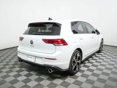 New 2026 Volkswagen GTI SE image 3
