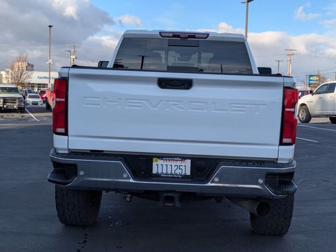 Used 2024 Chevrolet Silverado 3500 LTZ w/ LTZ Convenience Package image 4