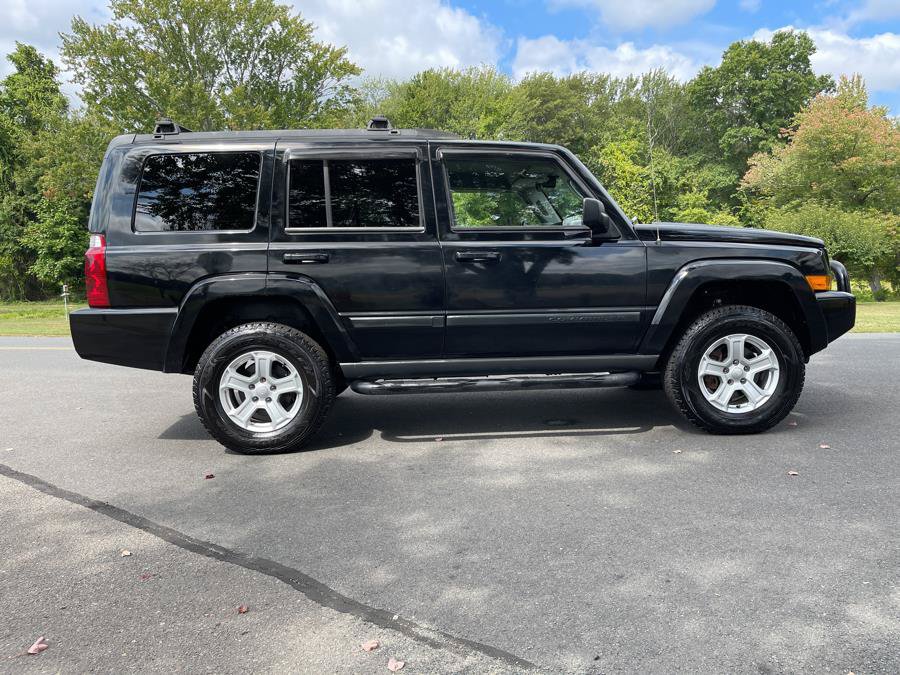 Used 2007 Jeep Commander Sport AWD/4WD image 17