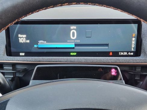 Certified 2021 Ford Mustang Mach-E GT image 21