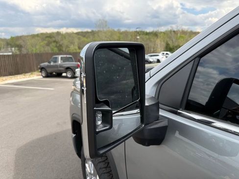 Used 2024 Chevrolet Silverado 2500 High Country w/ High Country Premium Package image 24