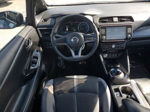 Used 2020 Nissan Leaf SL Plus image 18