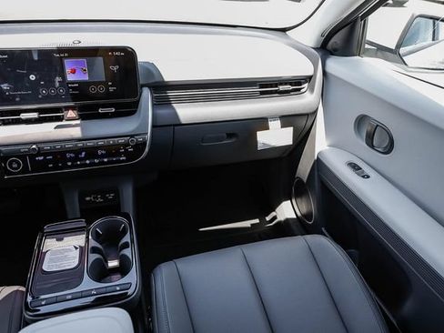 New 2026 Hyundai Ioniq 5 SEL RWD image 18