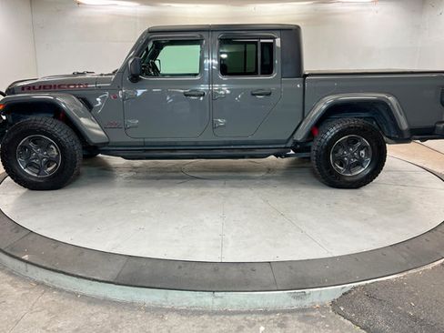 Used 2021 Jeep Gladiator Rubicon AWD/4WD image 2