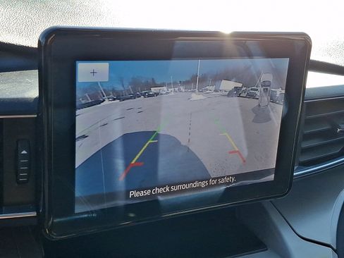 Certified 2022 Ford Explorer XLT w/ Equipment Group 202A image 20