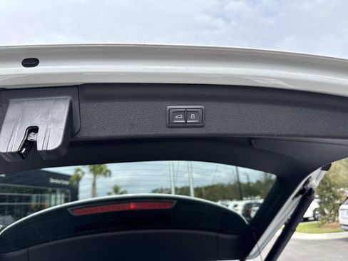 Used 2024 Audi Q3 2.0T Premium Plus image 13