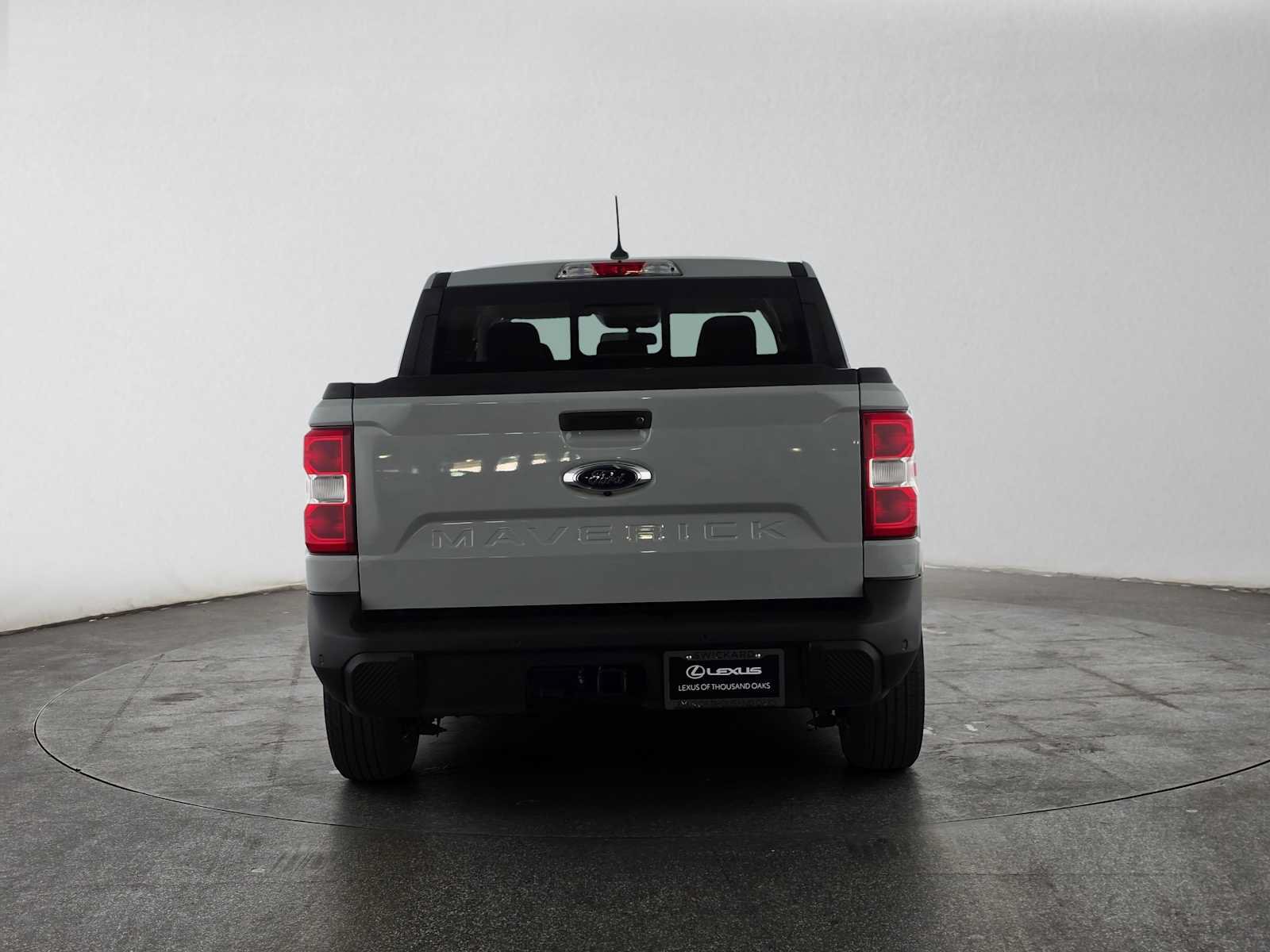 Used 2022 Ford Maverick Lariat w/ Lariat Luxury Package FWD image 4