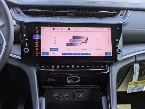 New 2026 Jeep Grand Cherokee Limited w/ Limited Altitude Package image 15