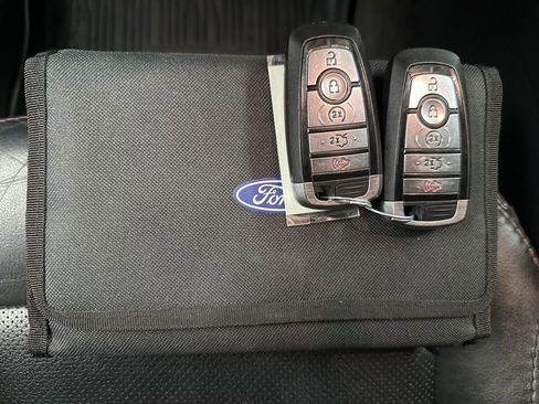 Used 2018 Ford Explorer Sport w/ Equipment Group 401A image 45