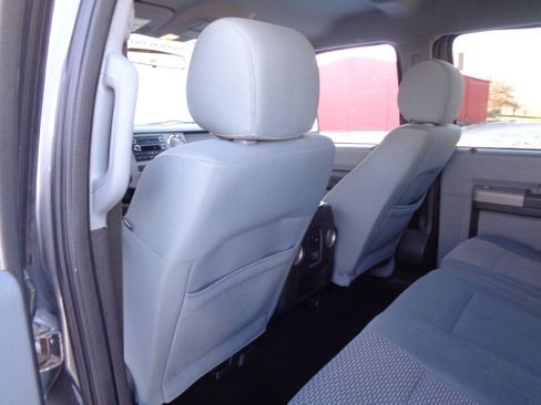 Used 2013 Ford F250 XLT w/ Chrome Pkg image 59