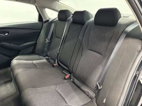 Certified 2023 Honda Accord EX image 25