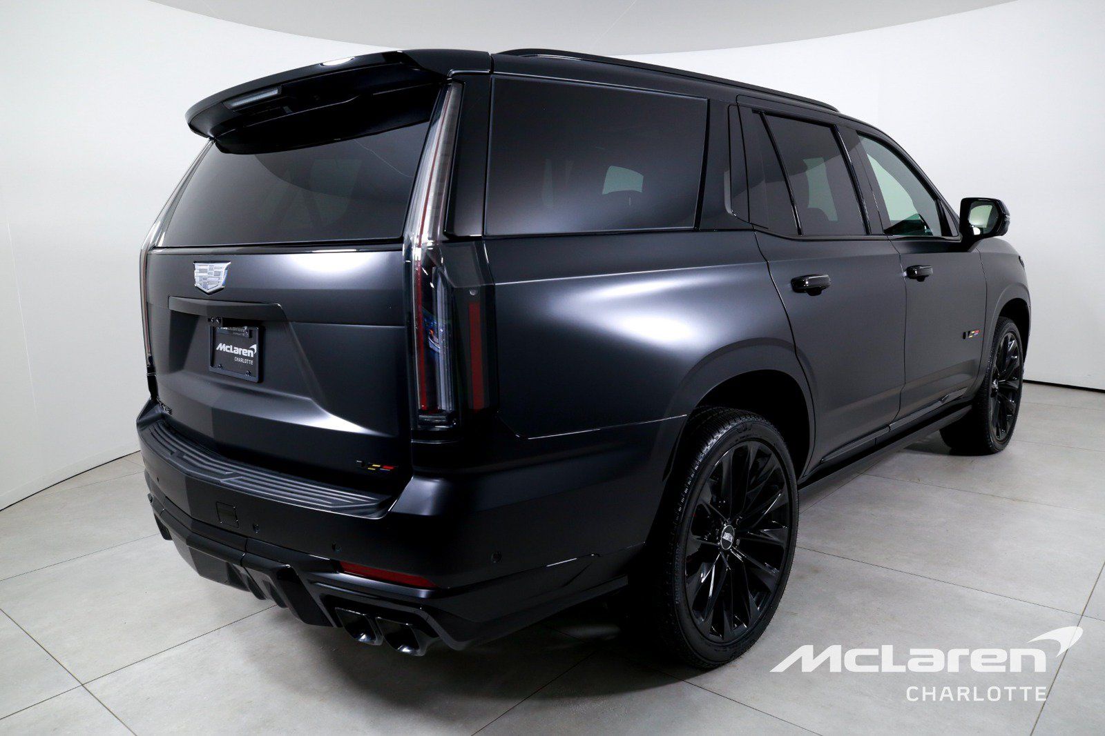 Used 2026 Cadillac Escalade V w/ LPO, ONYX Package AWD/4WD image 8
