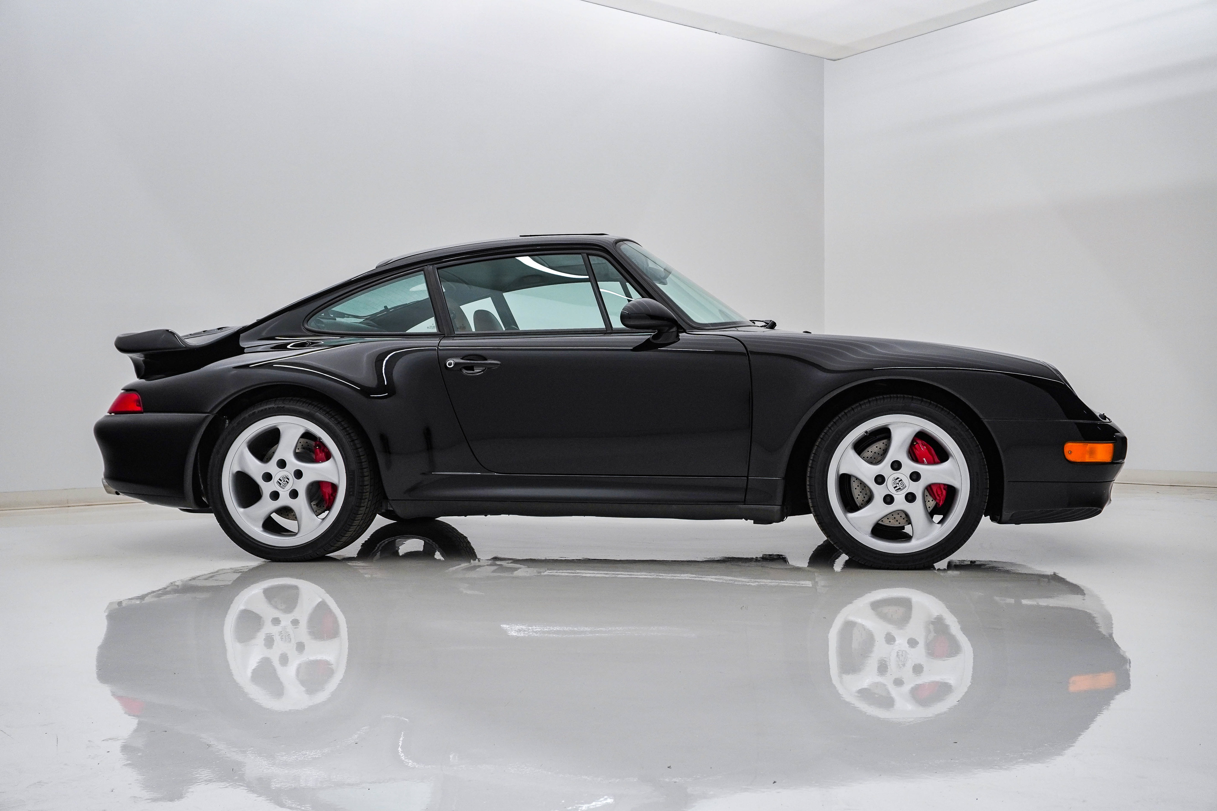 Used 1997 Porsche 911 Turbo AWD/4WD image 5