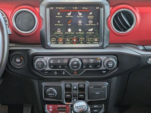 Used 2023 Jeep Wrangler Unlimited Rubicon w/ Dual Top Group AWD/4WD image 18