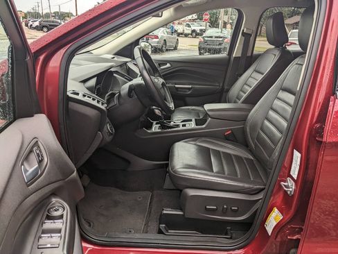 Used 2018 Ford Escape Titanium AWD/4WD image 10