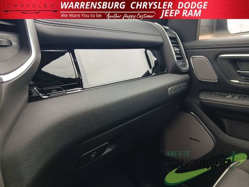 New 2026 RAM 1500 Laramie AWD/4WD image 22