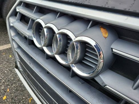 Used 2018 Audi Q5 2.0T Premium Plus w/ Premium Plus Package image 11