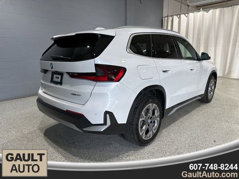 New 2026 BMW X1 xDrive28i w/ Technology Package image 3