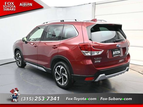 Used 2023 Subaru Forester Touring AWD/4WD image 16