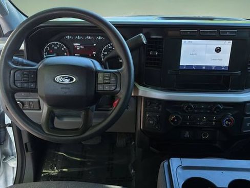 Used 2024 Ford F250 XL w/ STX Appearance Package AWD/4WD image 13
