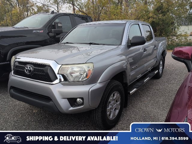 Used 2015 Toyota Tacoma 4x4 Double Cab w/ SR5 Package image 1