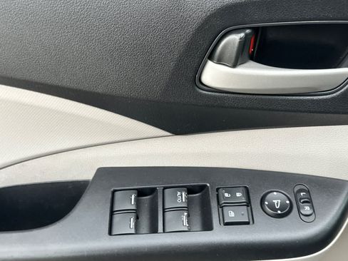 Used 2013 Honda CR-V LX image 15