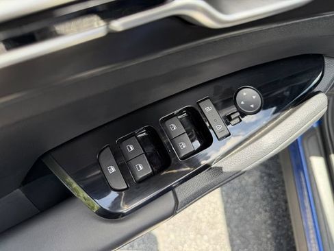 Certified 2023 Kia Sportage EX FWD image 10