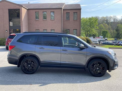 Used 2022 Honda Pilot Special Edition image 2