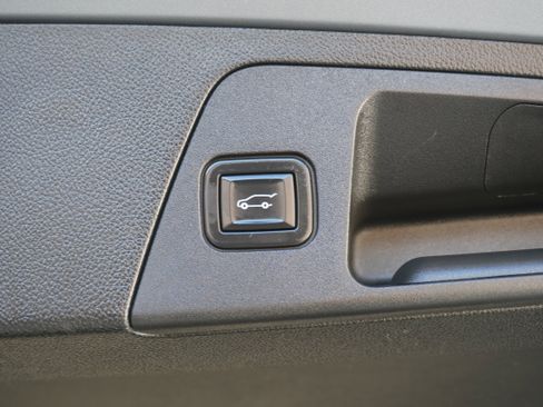 Used 2020 Buick Envision Essence image 27