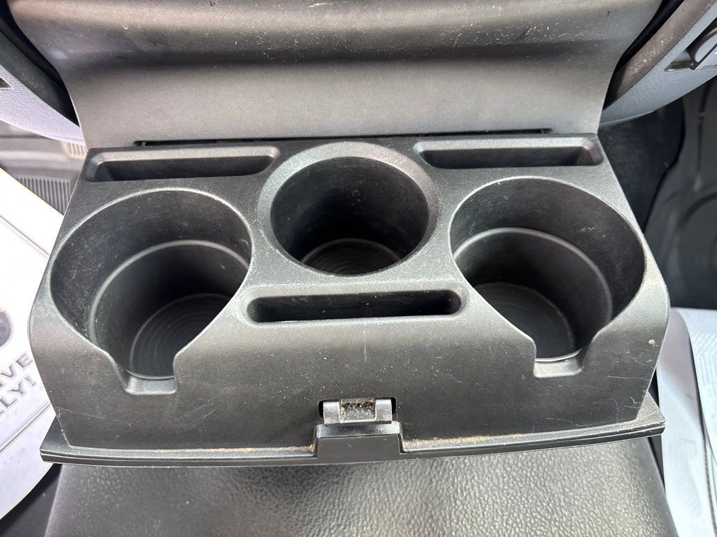 Used 2012 RAM 1500 Tradesman RWD image 23