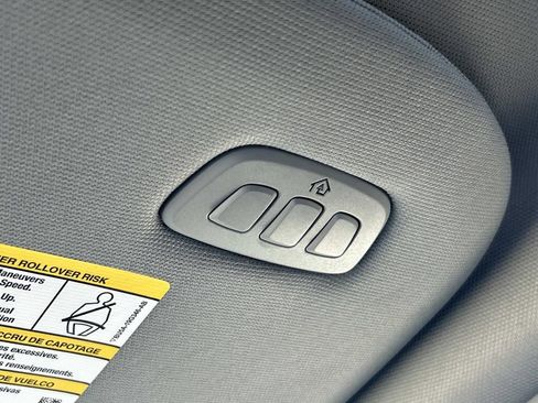 Used 2021 Ford F150 Lariat w/ Equipment Group 502A High image 30